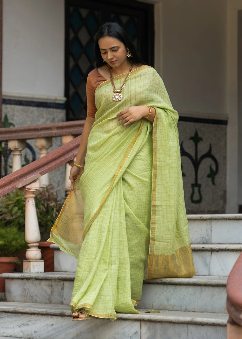 Check saree